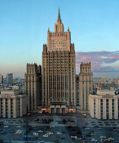 вечер в Москве