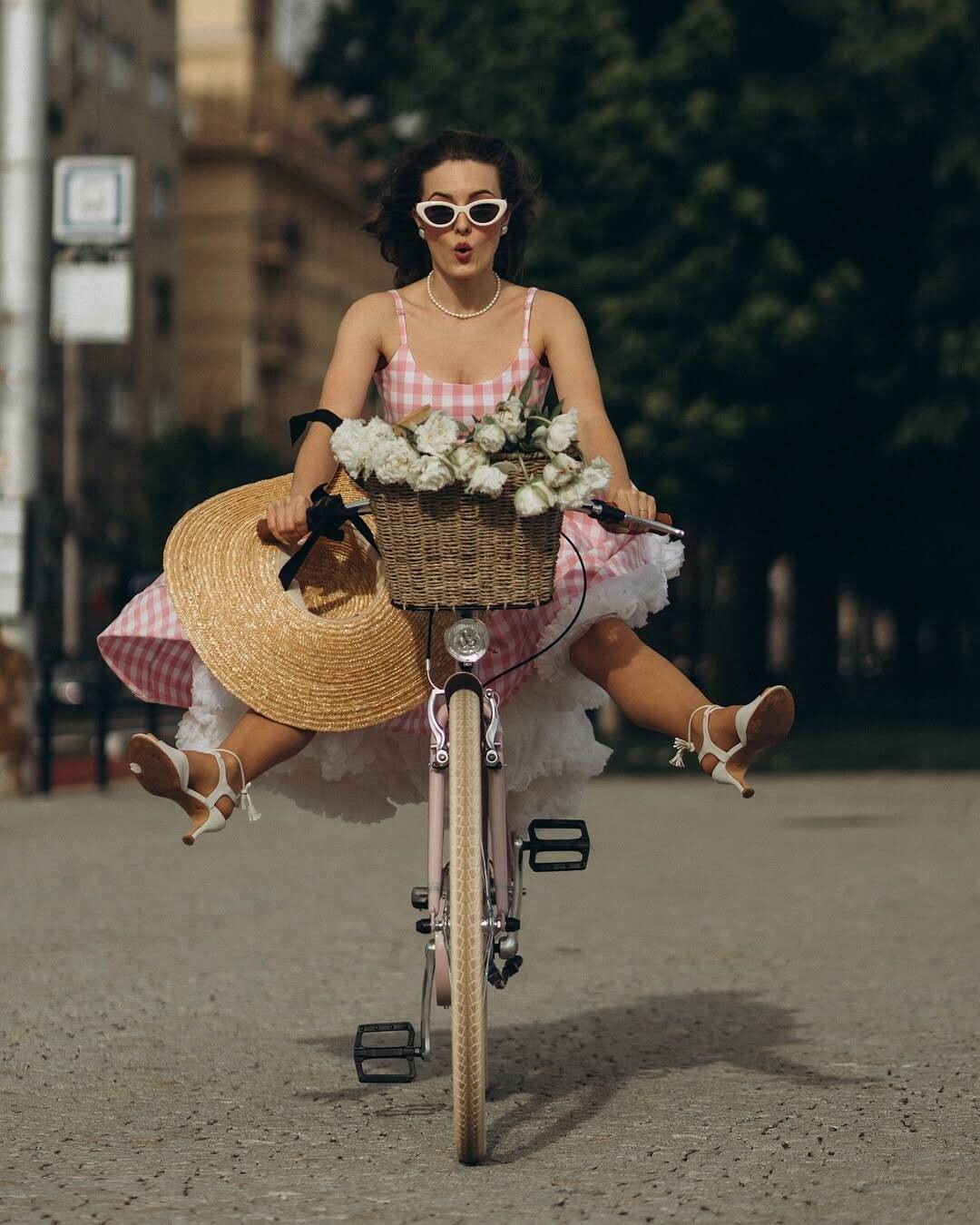 https://radika1.link/2025/07/30/velo1efbd266ba695e7a4.jpg