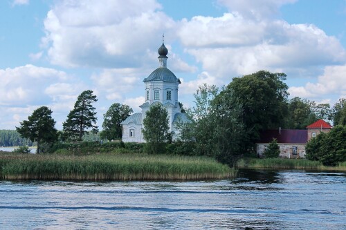 Нилова пустынь на Селигере