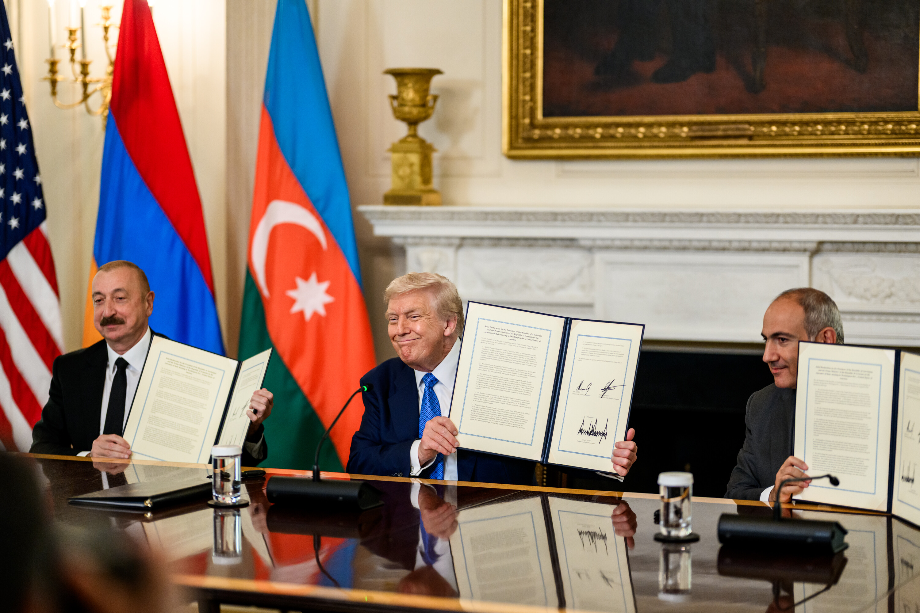 https://radika1.link/2025/08/10/00-2ab8f7ec4acc4d2e1e8.jpg