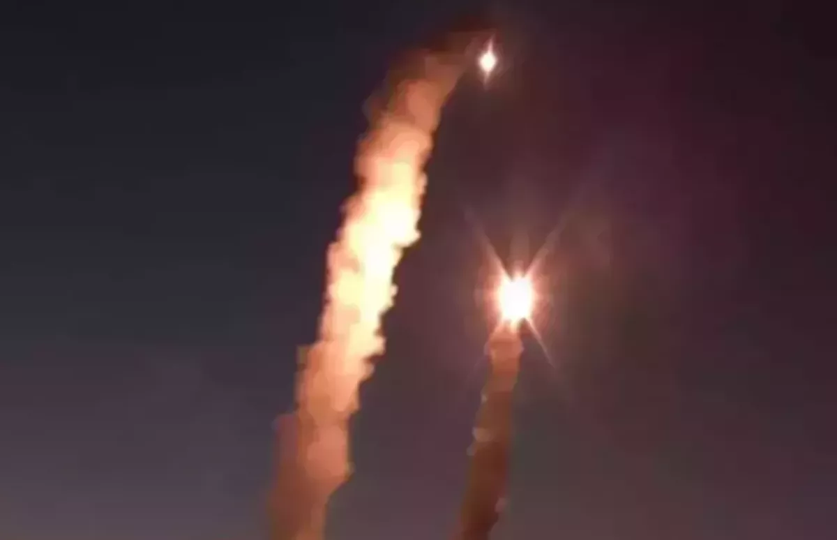 https://radika1.link/2025/08/12/1-jum-giff87e992ed1f9abe22.webp