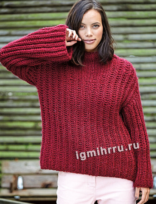 SVOBODNYI-PULOVER-S-PATENTNYM-UZOROM2f5bdf3a8cea59dd.jpg
