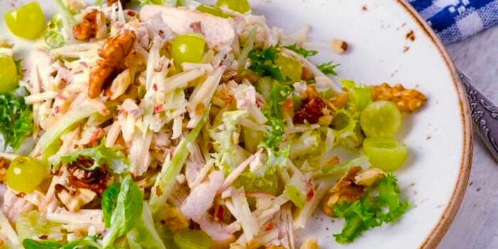 164884053 salatvaldorfskuricejivinogradom