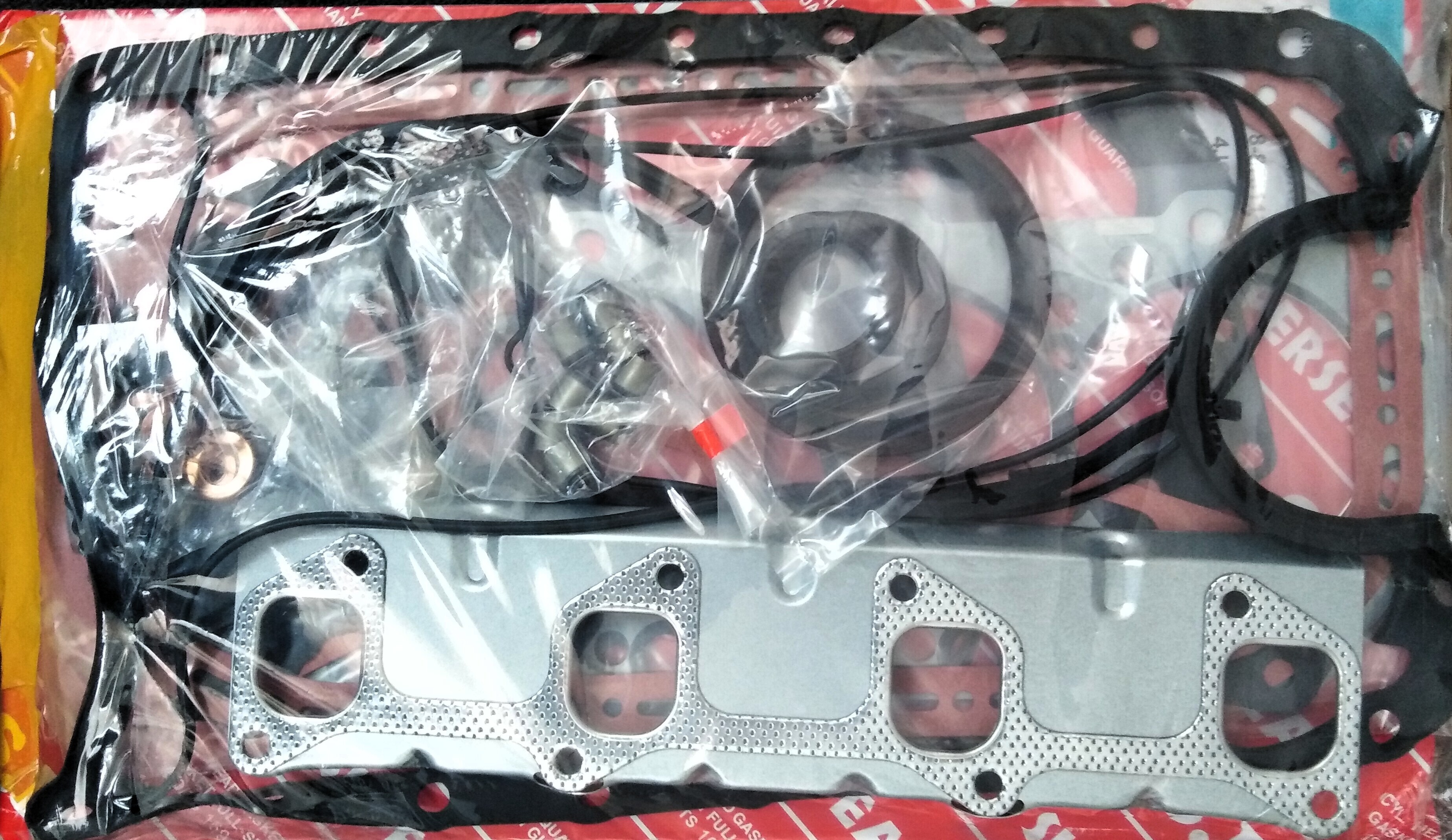 Ремкомплект двигателя Isuzu 4JG2 (5-87812-929-0)