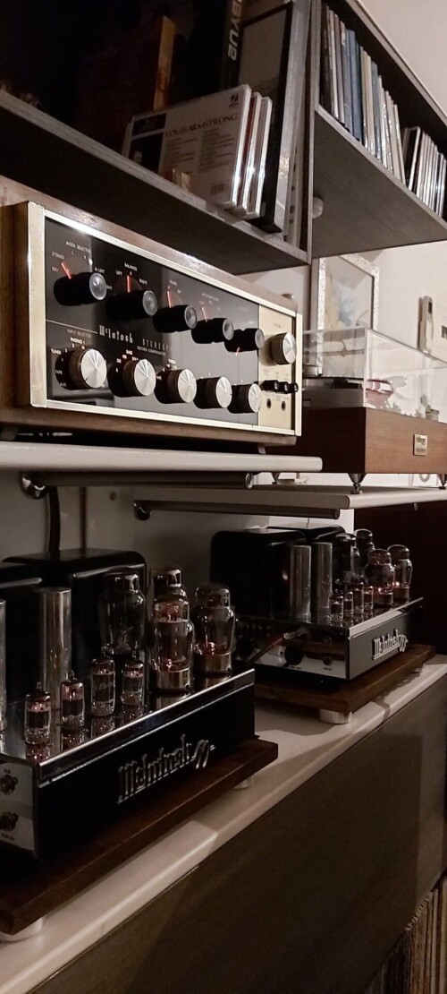 radio11e188cddde6102a3a.jpg