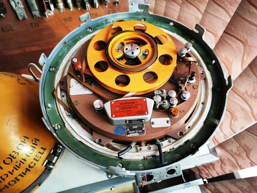 Интересные факты про АН-124 Руслан - самый грузоподъёмный серийный самолёт Интересные факты про АН-124 Руслан - самый грузоподъёмный серийный самолёт