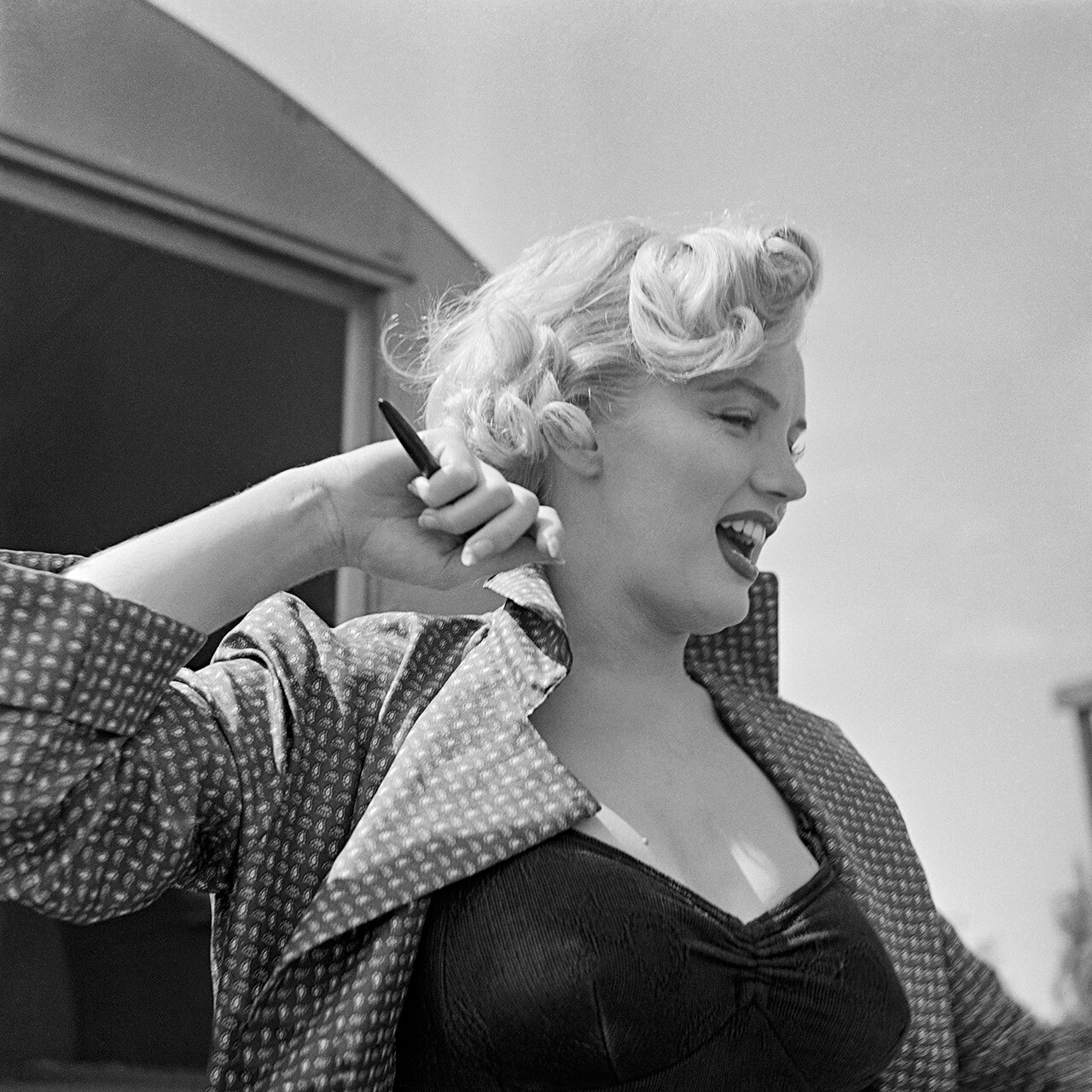 https://radika1.link/2026/08/21/Marilyn-Monroe7f1473b1a03e83f22.jpg